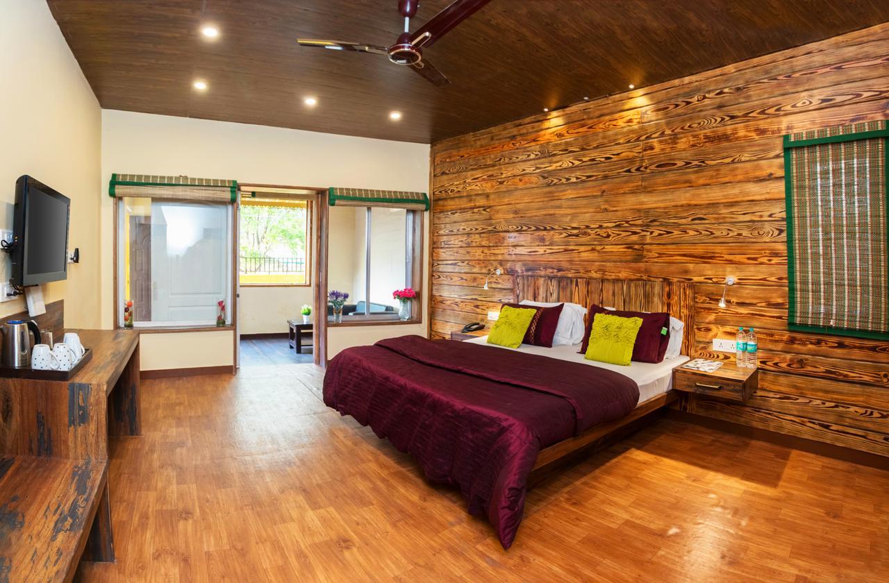 Nirvana Lodge And Lounge Mussoorie Exteriör bild